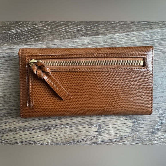 Dooney & Bourke Tan Textured Wallet - Picture 3 of 6